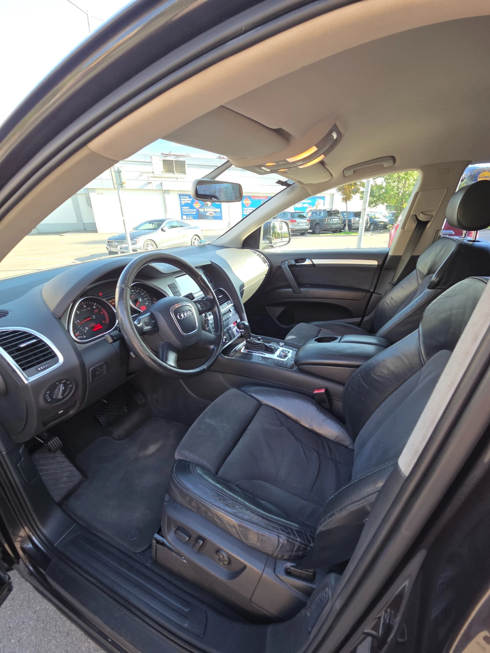 Audi Q7, снимка 9 - Автомобили и джипове - 55972902