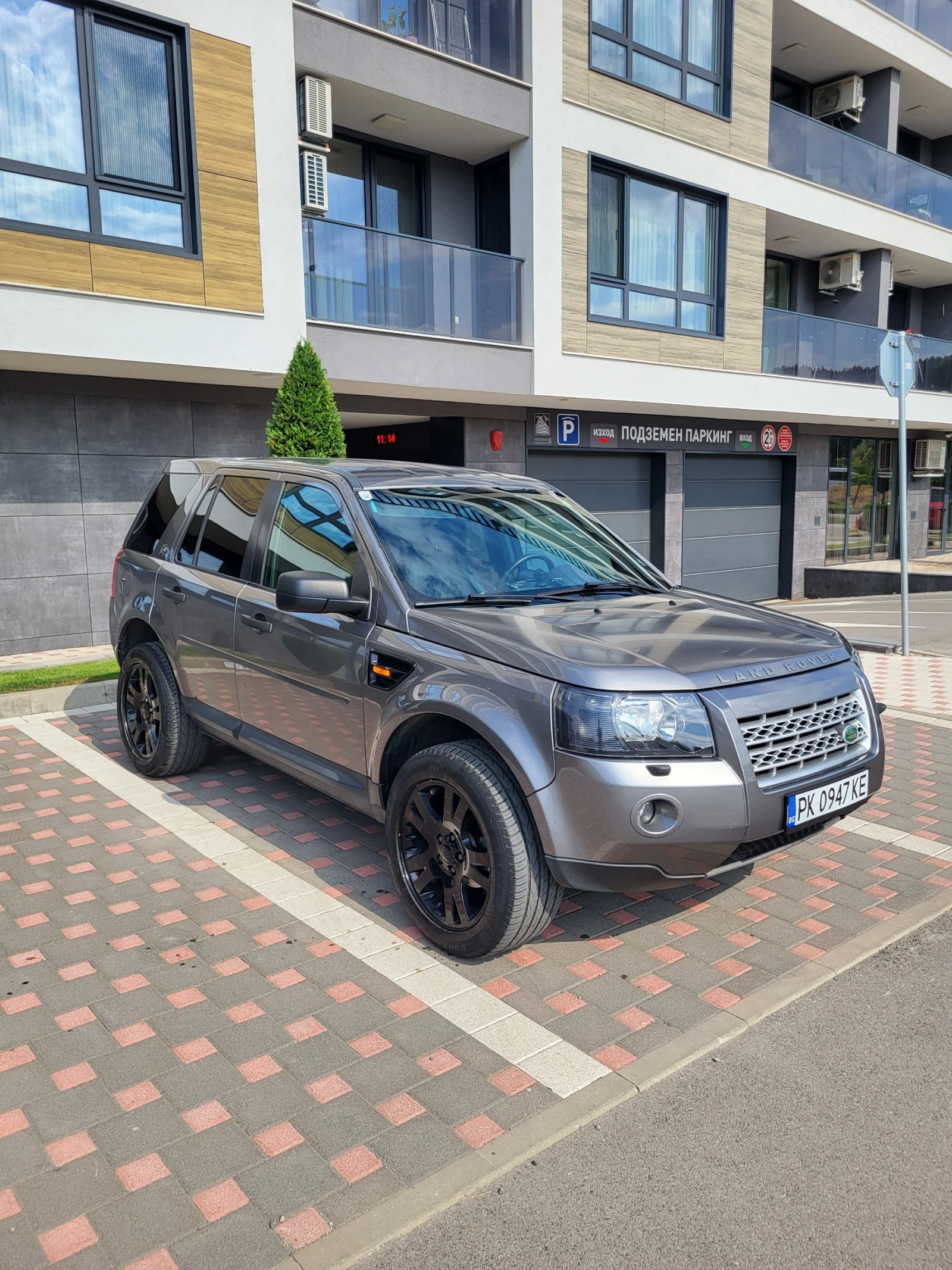 Land Rover Freelander 2.2 d 4x4, снимка 3 - Автомобили и джипове - 56136418