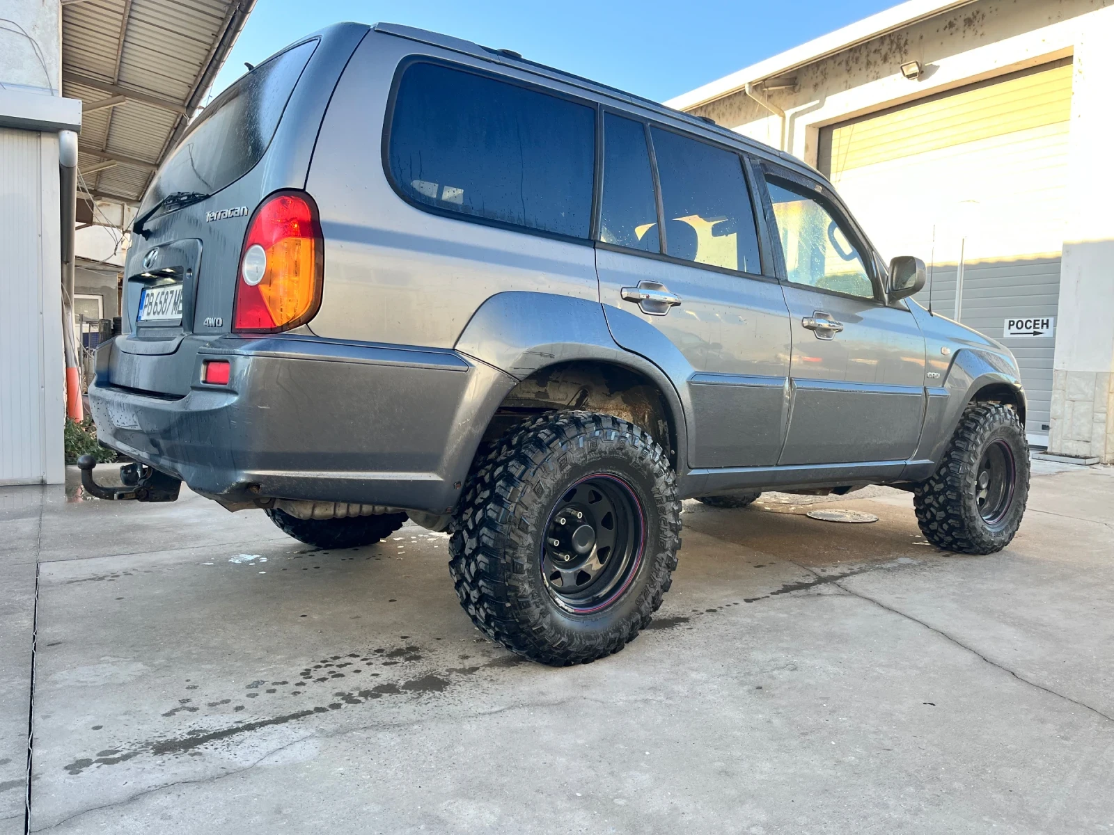 Hyundai Terracan 2003, снимка 4 - Автомобили и джипове - 56538966