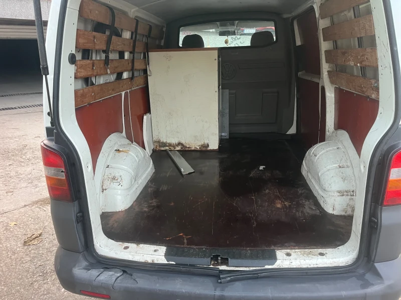 VW T5 1.9TDI, снимка 13 - Бусове и автобуси - 52875490
