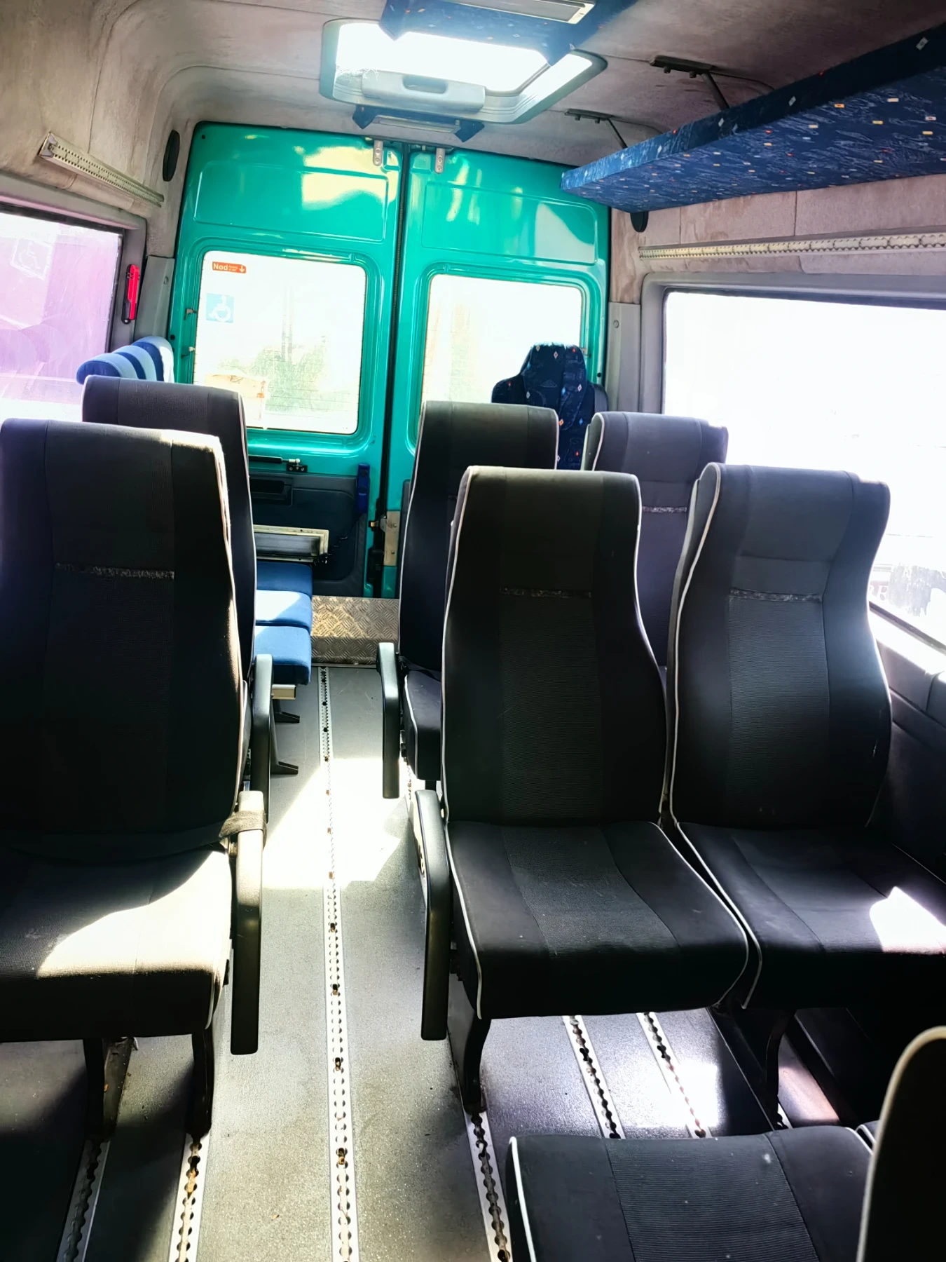 Mercedes-Benz Sprinter Автобус - изображение 9