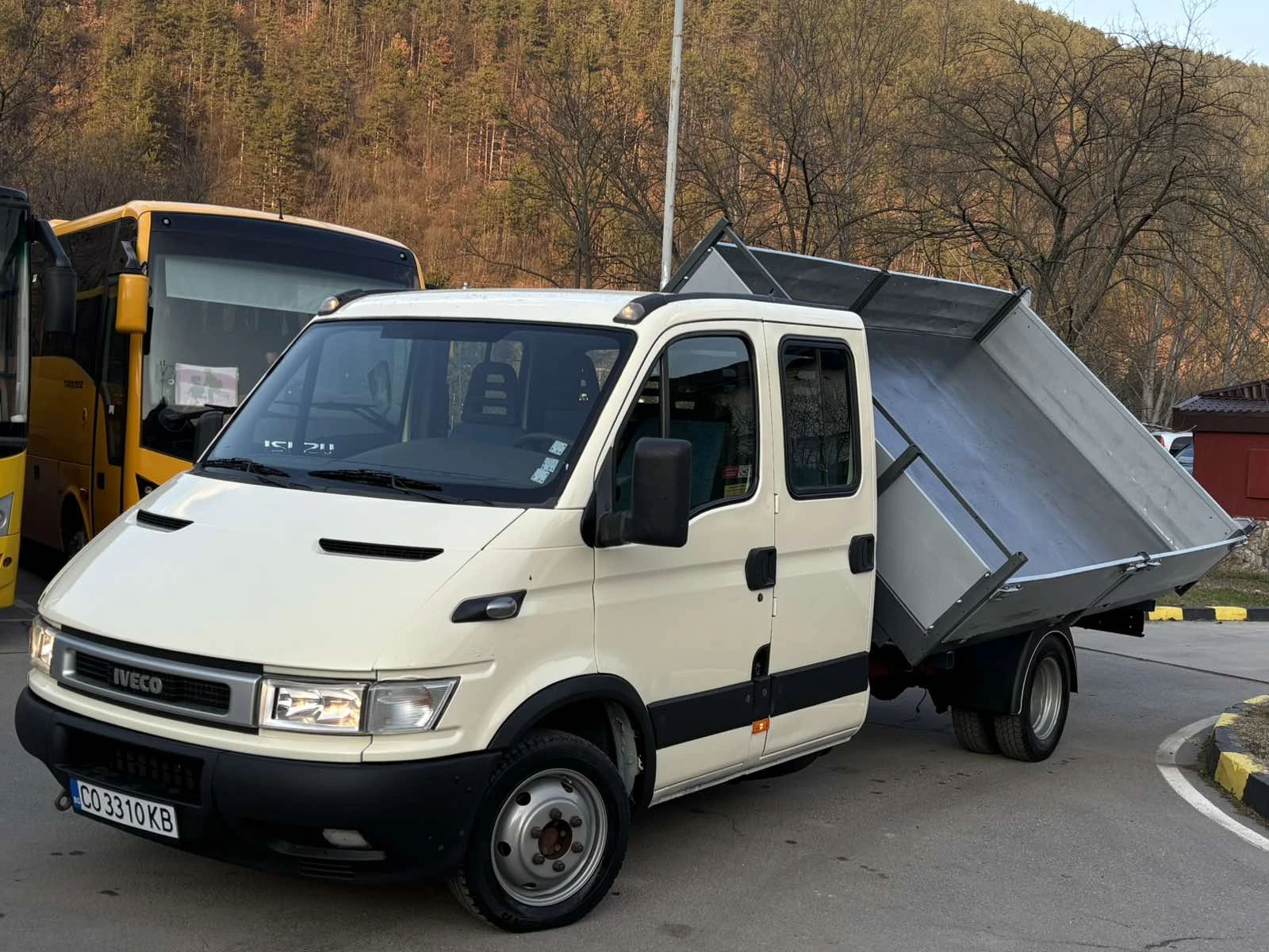 Iveco 35c11 2.8 САМОСВАЛ ТРИСТРАНЕН/3.70м-2.15м/6места - изображение 2