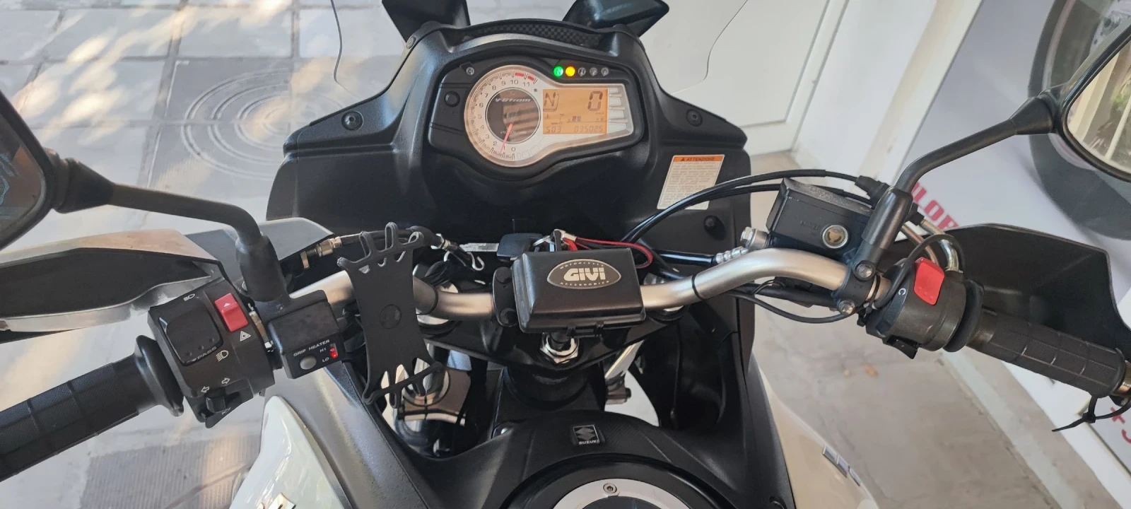 Suzuki V-strom  - изображение 6