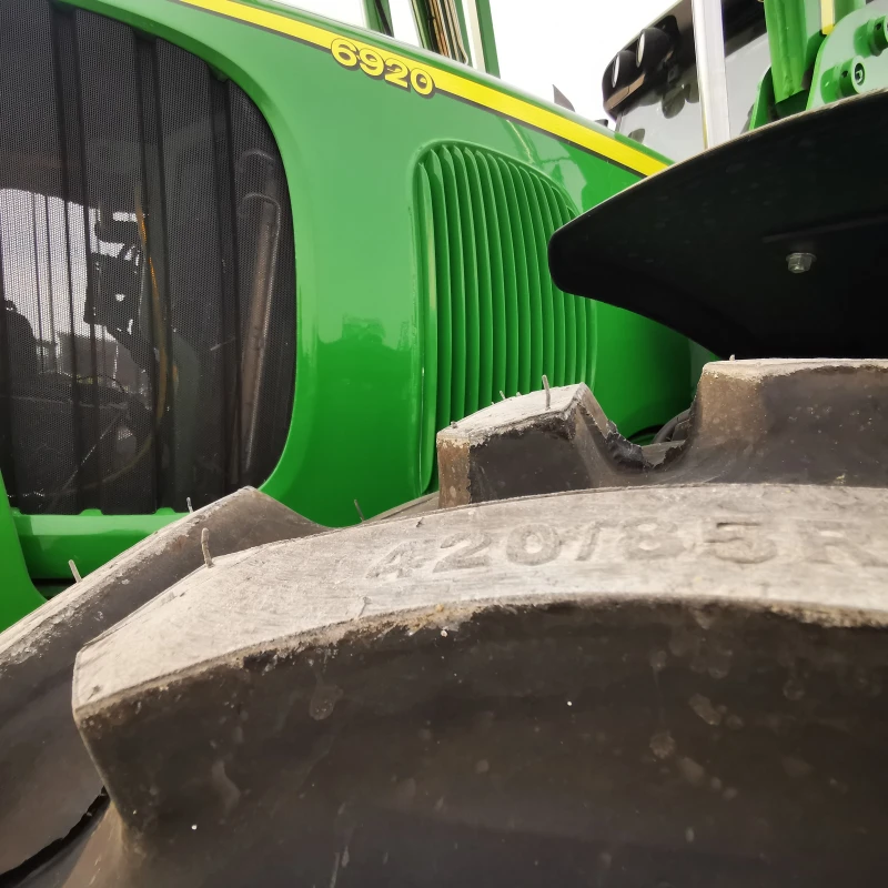 Трактор John Deere 6920  лизиг с първоначална вноска 20%, снимка 3 - Селскостопанска техника - 43596434