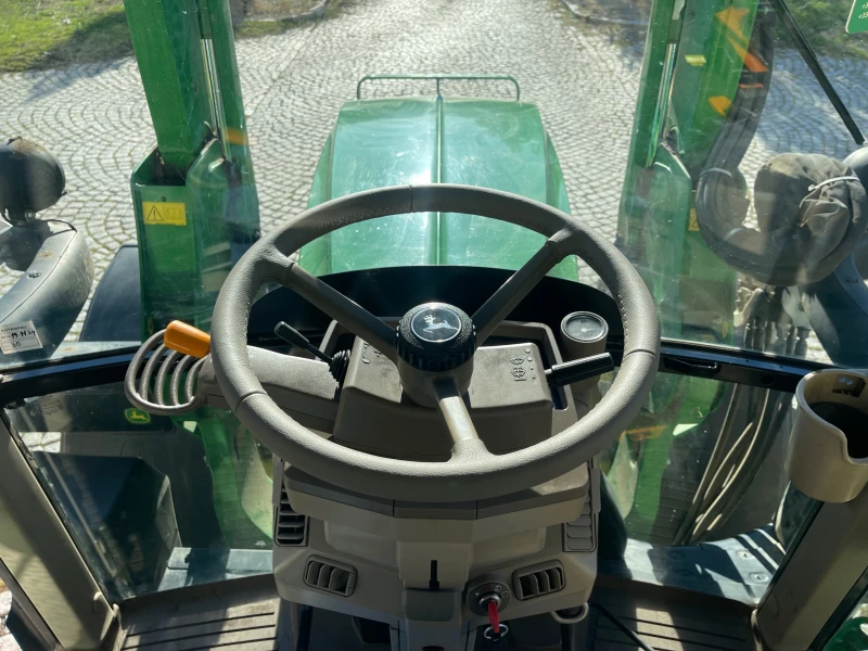 Трактор John Deere 6120M С ТОВАРАЧ ЛИЗИНГ, снимка 17 - Селскостопанска техника - 47480183