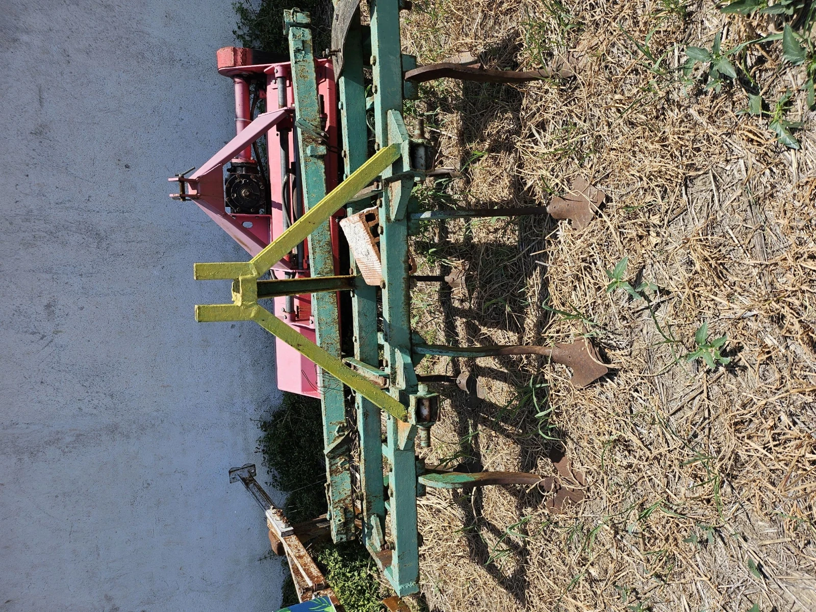 Плуг Друга марка Руски 4?25, снимка 4 - Селскостопанска техника - 54166419