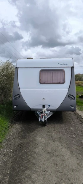 Каравана HYMER / ERIBA SWING 466, снимка 13