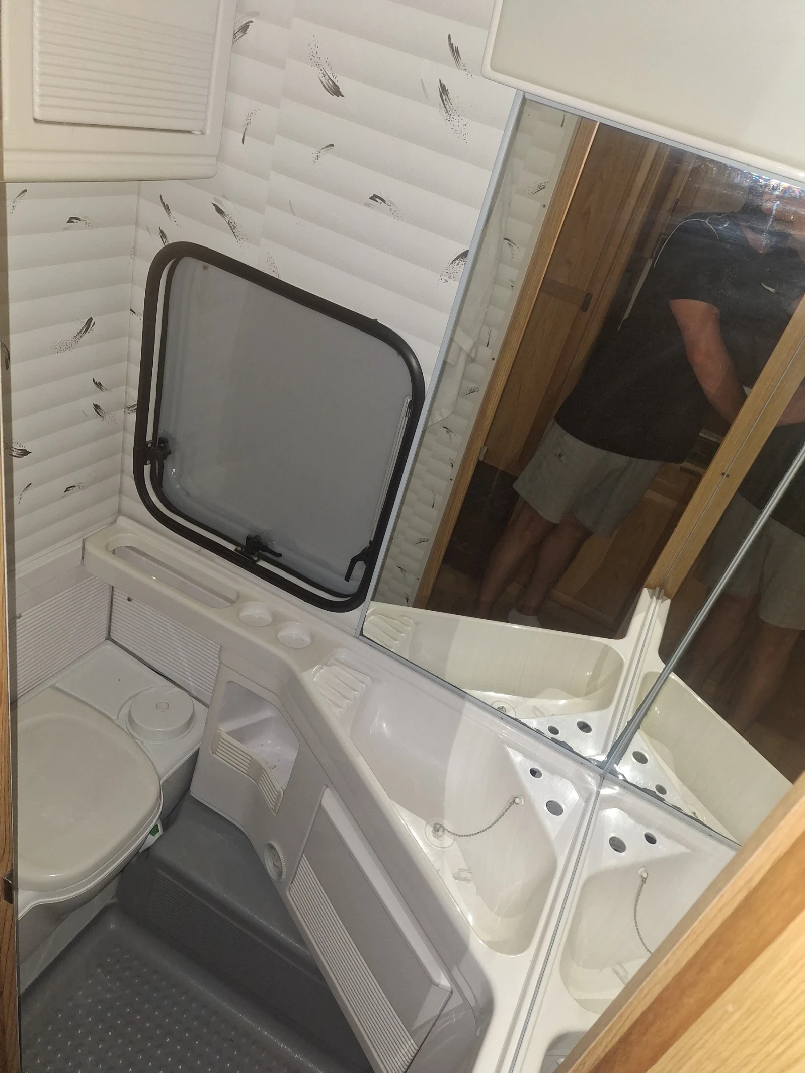 Каравана Burstner БРЮСТНЕР  - изображение 5