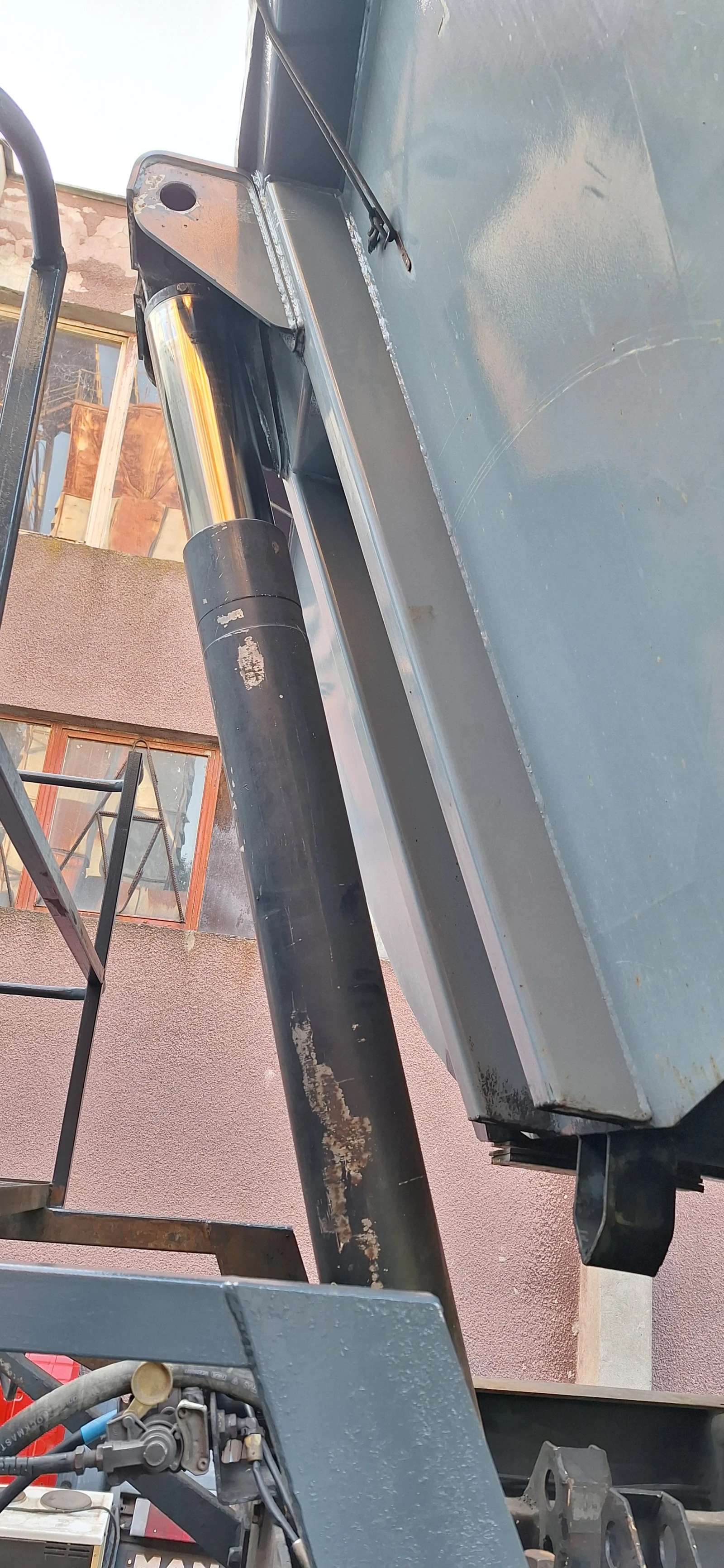  Meiller  | Mobile.bg   5