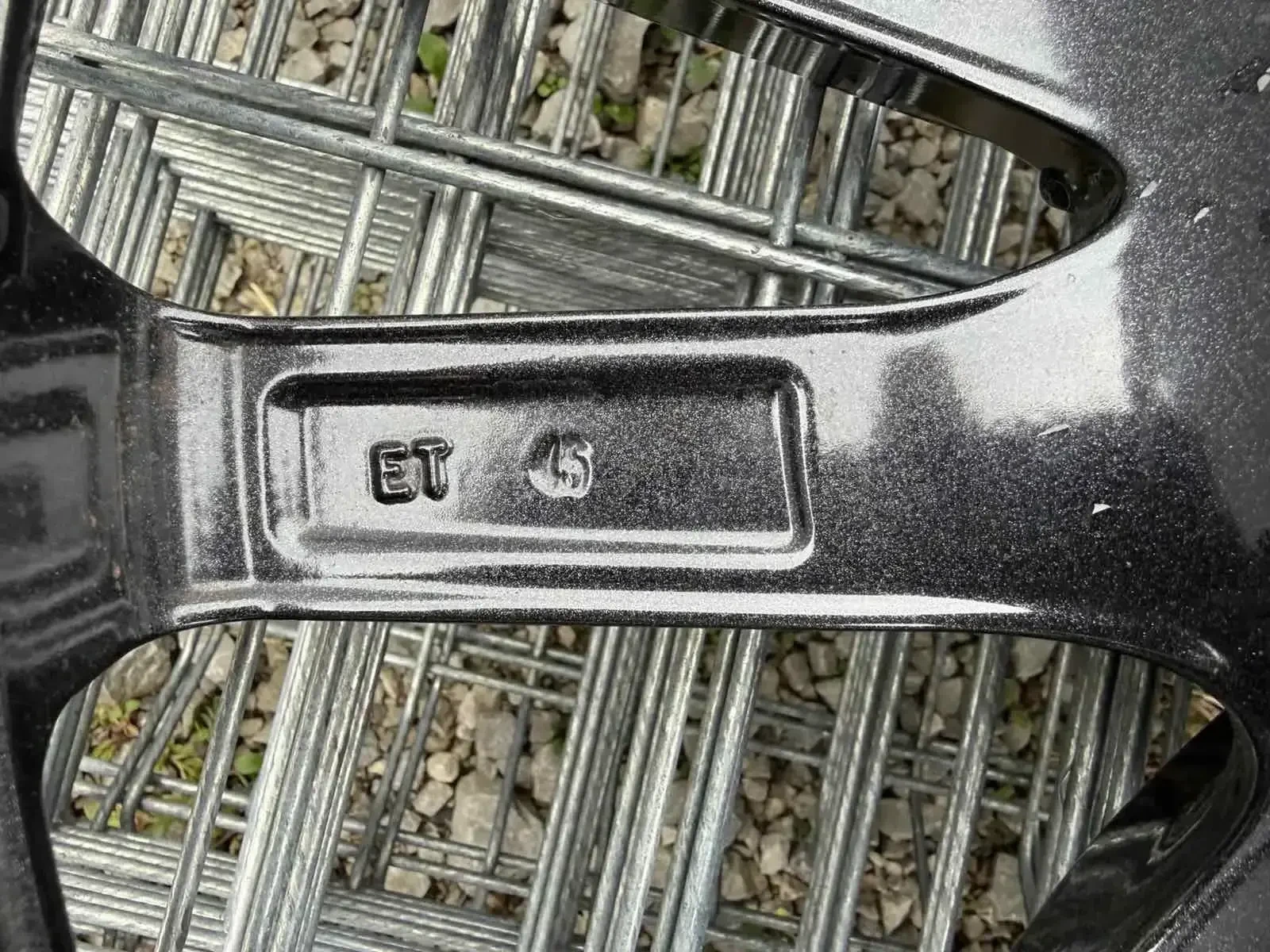 Джанти за Volvo, снимка 9 - Гуми и джанти - 56512031