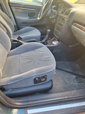 Peugeot 406 седан, снимка 10