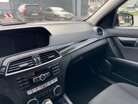 Mercedes-Benz C 220, снимка 12