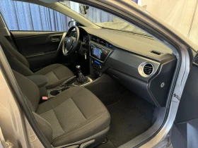 Toyota Auris 1.6i ПЪЛНА СЕРВИЗНА ИСТОРИЯ В ТОЙОТА, снимка 12