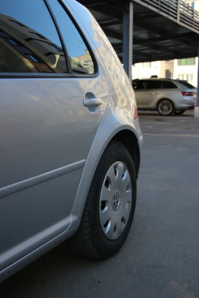VW Golf 1.6 | Mobile.bg    16