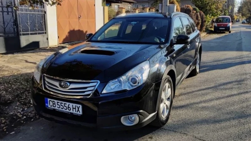 Subaru Outback 3.6 ОТЛИЧНО* ГАЗ* ПЕЧКА* FULL* , снимка 1 - Автомобили и джипове - 49421088