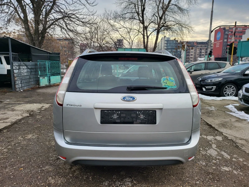 Ford Focus 1.6i 16v B/GPL, снимка 5 - Автомобили и джипове - 48765721