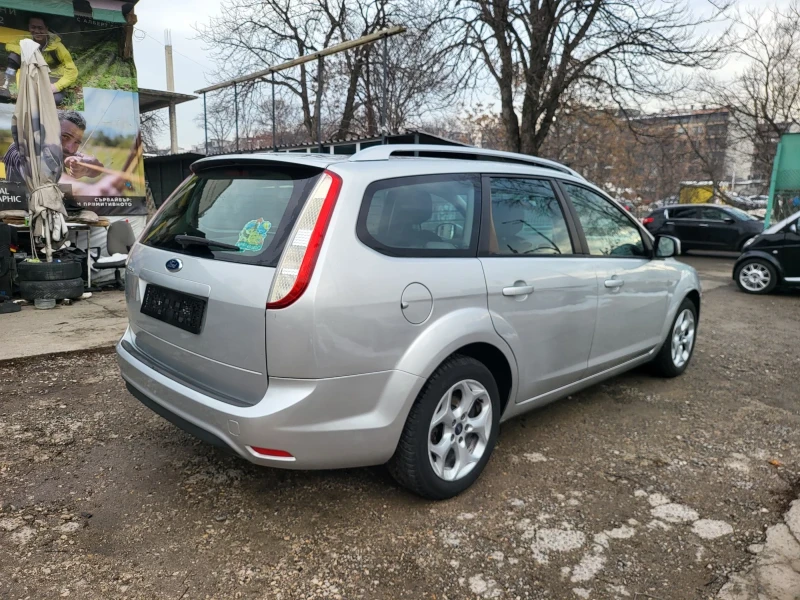 Ford Focus 1.6i 16v B/GPL, снимка 4 - Автомобили и джипове - 48765721