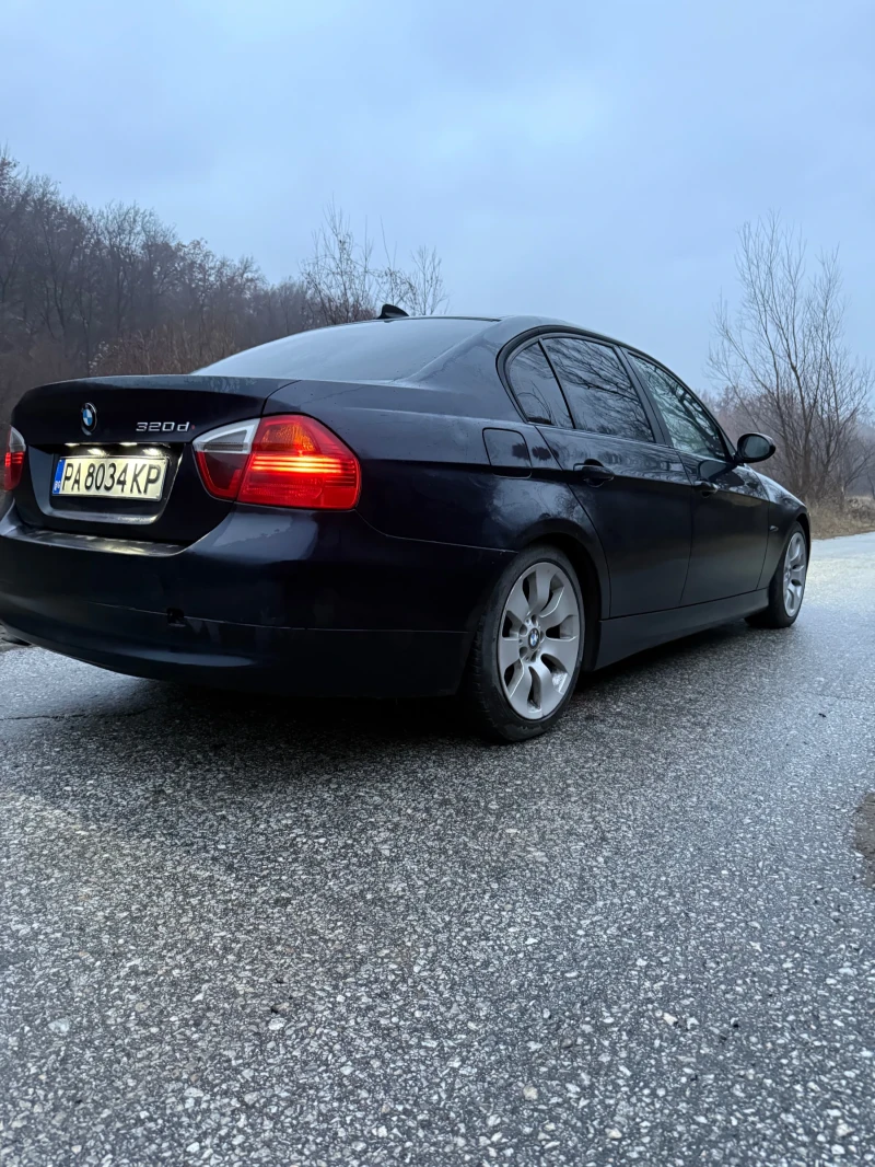 BMW 320, снимка 3 - Автомобили и джипове - 48938907