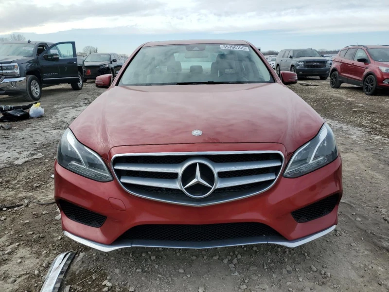 Mercedes-Benz E 350 4MATIC* AMG-Pack* Harman/Kardon* Подгрев* , снимка 2 - Автомобили и джипове - 49088040