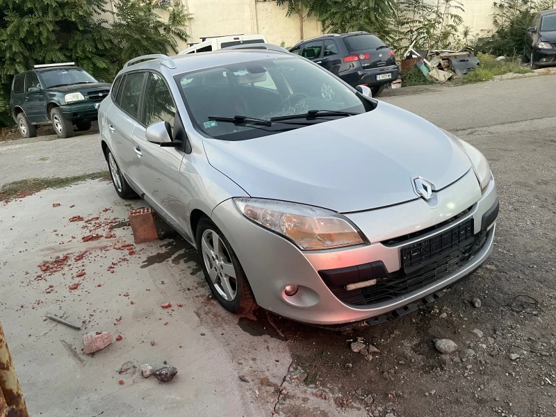 Renault Megane Megan 3, снимка 1 - Автомобили и джипове - 49499559