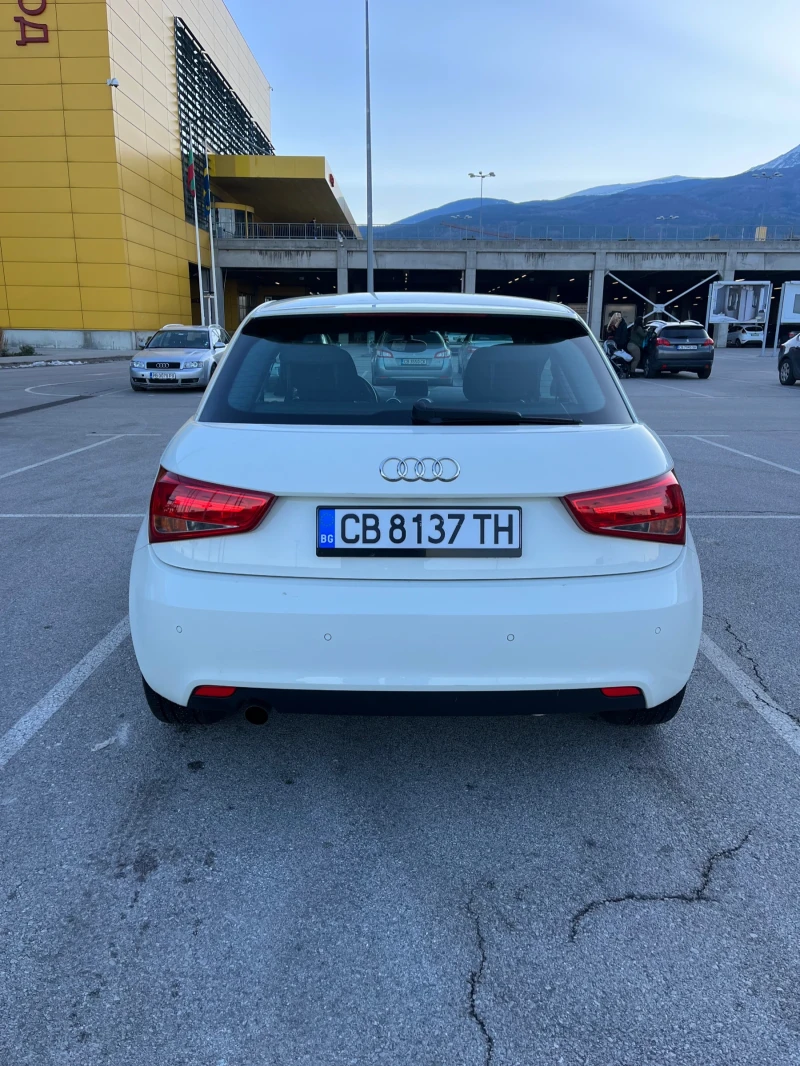 Audi A1 1.6 TDI, снимка 5 - Автомобили и джипове - 52805389