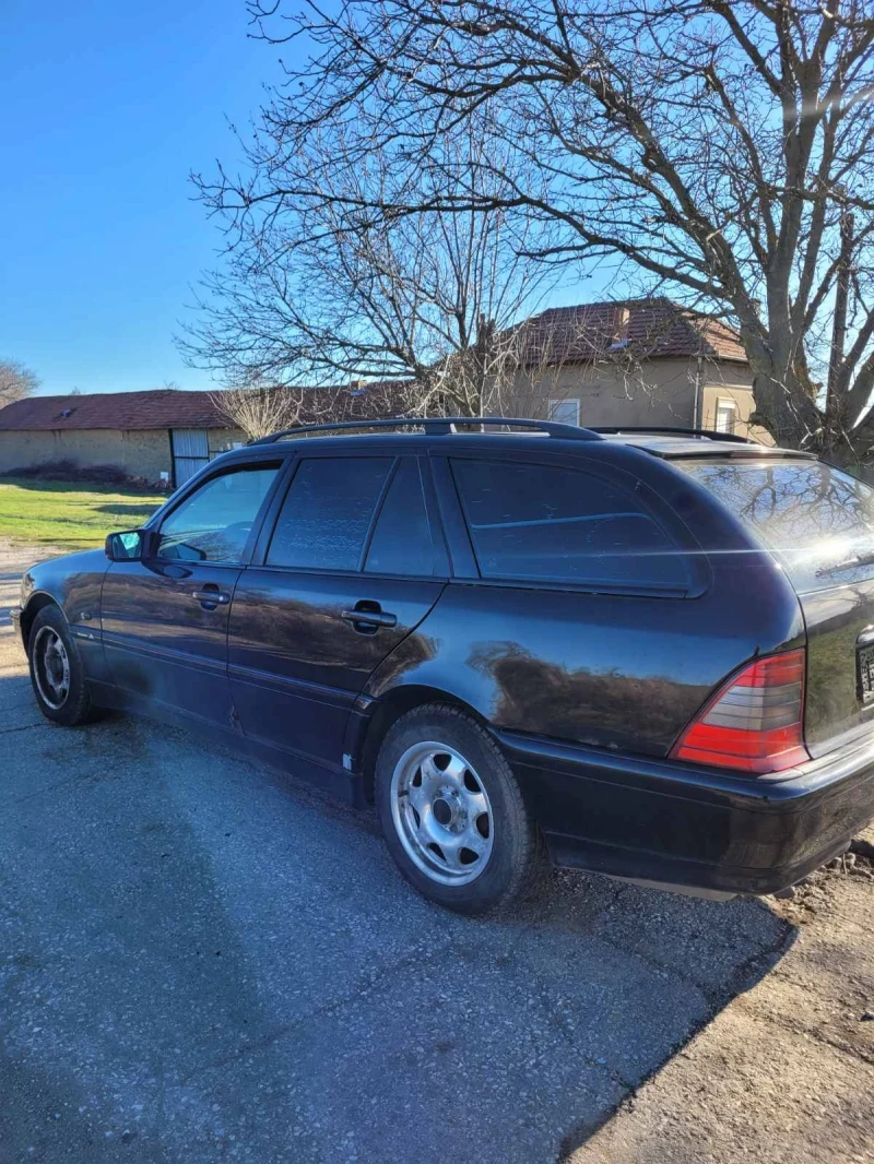 Mercedes-Benz C 220 Цяла или на части , снимка 11 - Автомобили и джипове - 53062304