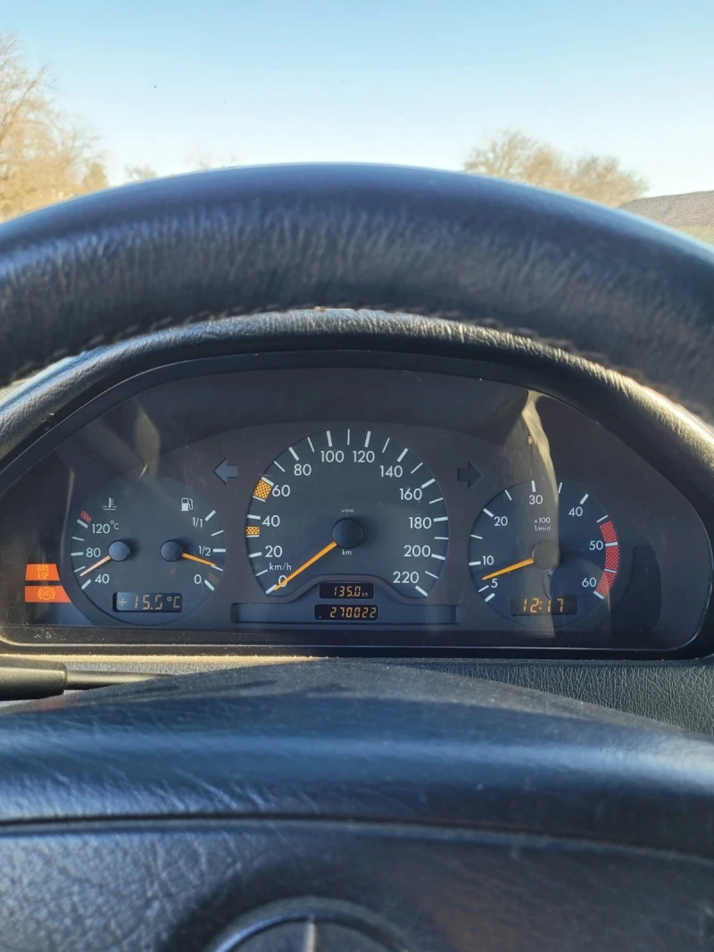 Mercedes-Benz C 220 Цяла или на части , снимка 5 - Автомобили и джипове - 53062304