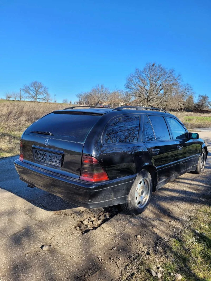 Mercedes-Benz C 220 Цяла или на части , снимка 10 - Автомобили и джипове - 53062304