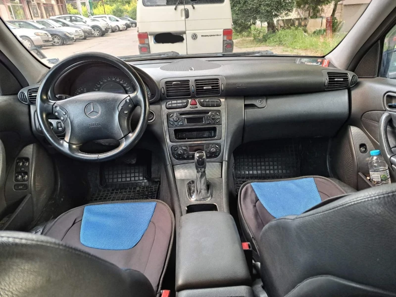 Mercedes-Benz C 220, снимка 2 - Автомобили и джипове - 53237961