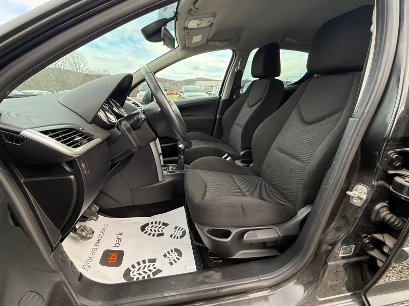Peugeot 207 1.4i 88к.с * ГАЗ* * КЛИМАТРОНИК* , снимка 12 - Автомобили и джипове - 53365466