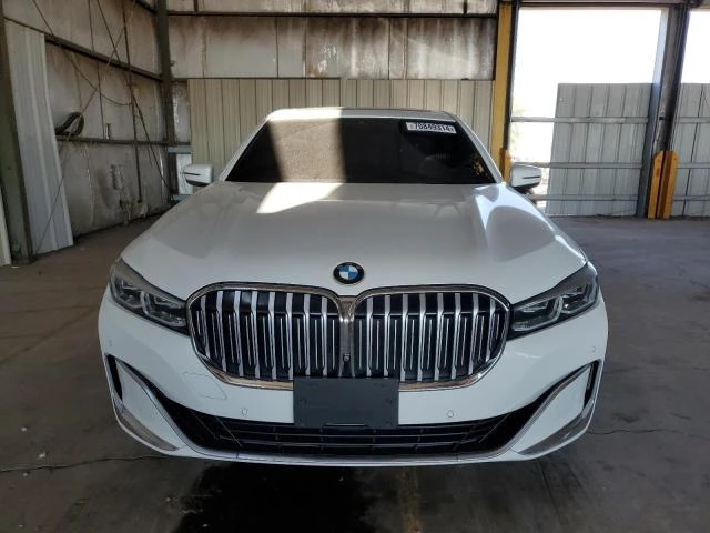 BMW 740 Harman/Kardon* Headu up* Apple Carplay, снимка 1 - Автомобили и джипове - 48255722