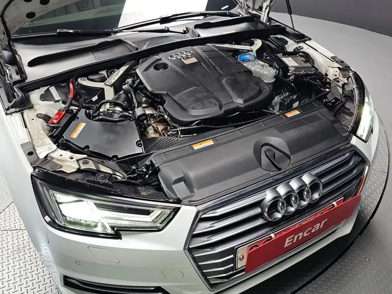 Audi A4 2.0 TDI, снимка 6 - Автомобили и джипове - 55012488