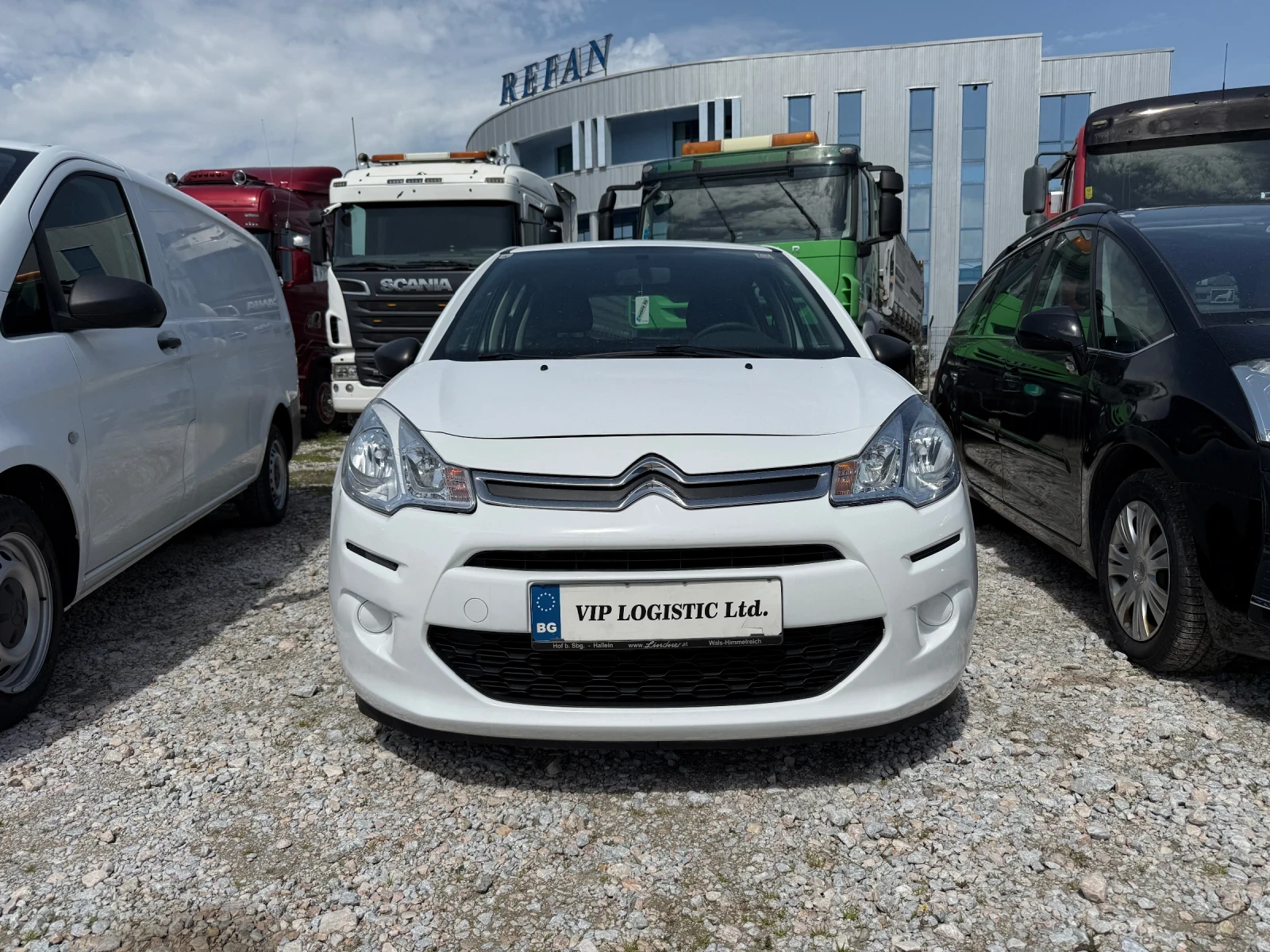 Citroen C3 1.2i* FACE* Euro6b* 120.000km* НОВИ ГУМИ* ЛИЗИНГ - изображение 2