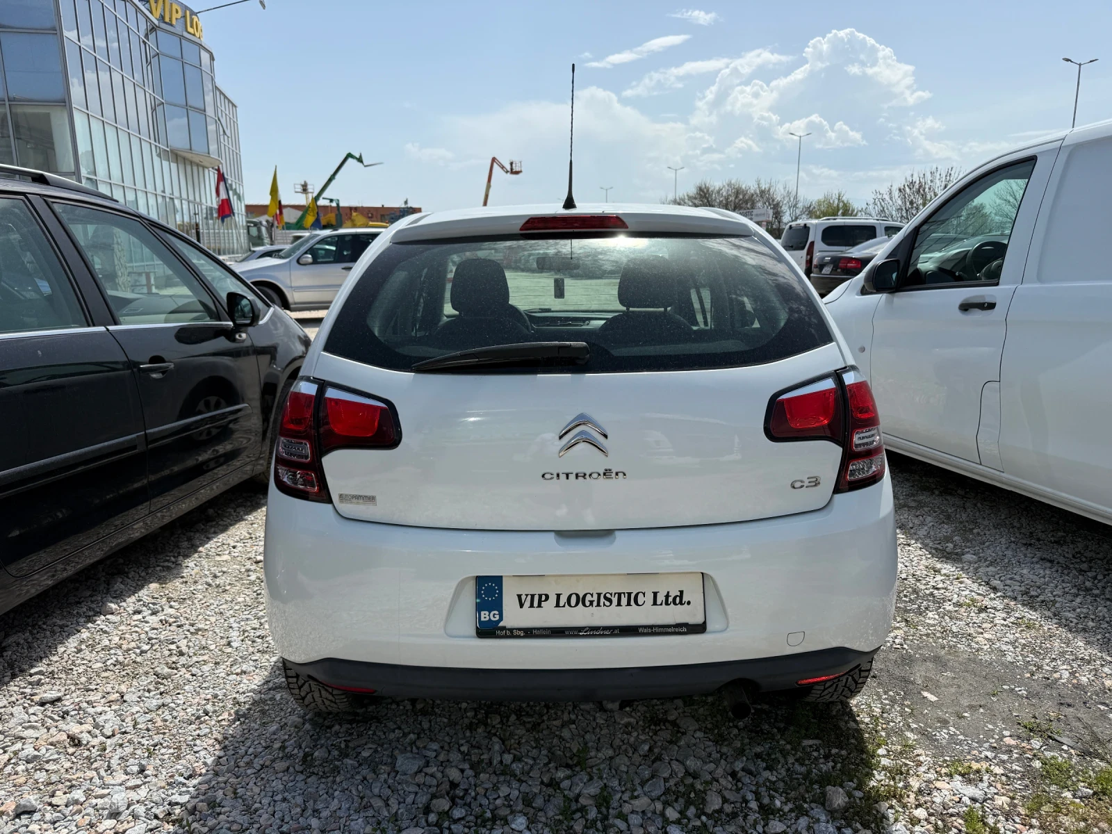 Citroen C3 1.2i* FACE* Euro6b* 120.000km* НОВИ ГУМИ* ЛИЗИНГ - изображение 5