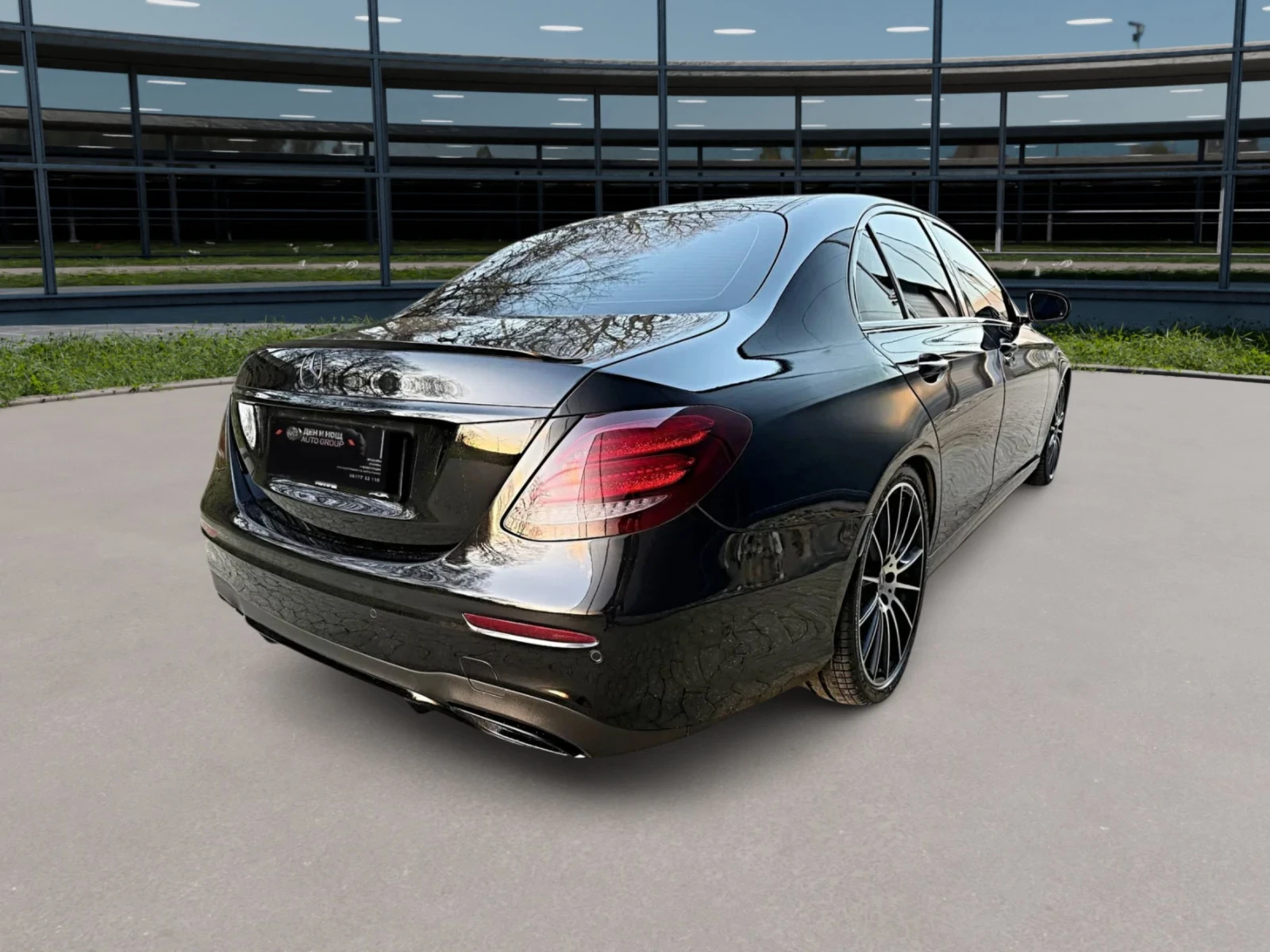 Mercedes-Benz E 400 Очакван Внос Mercedes E400i AMG* 4M* 3D BURM* PANO - изображение 6