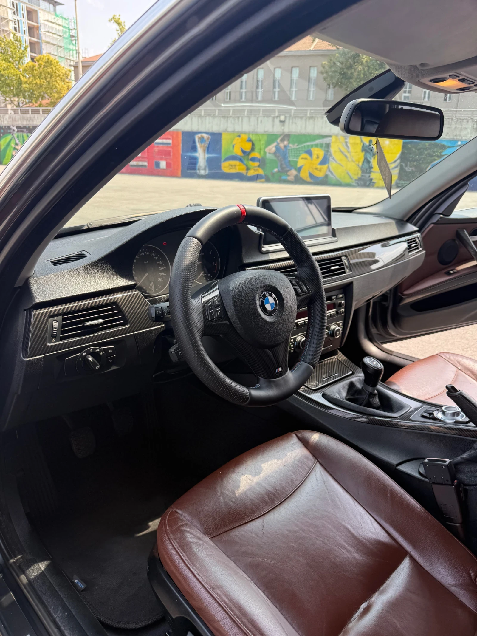 BMW 330  - изображение 5