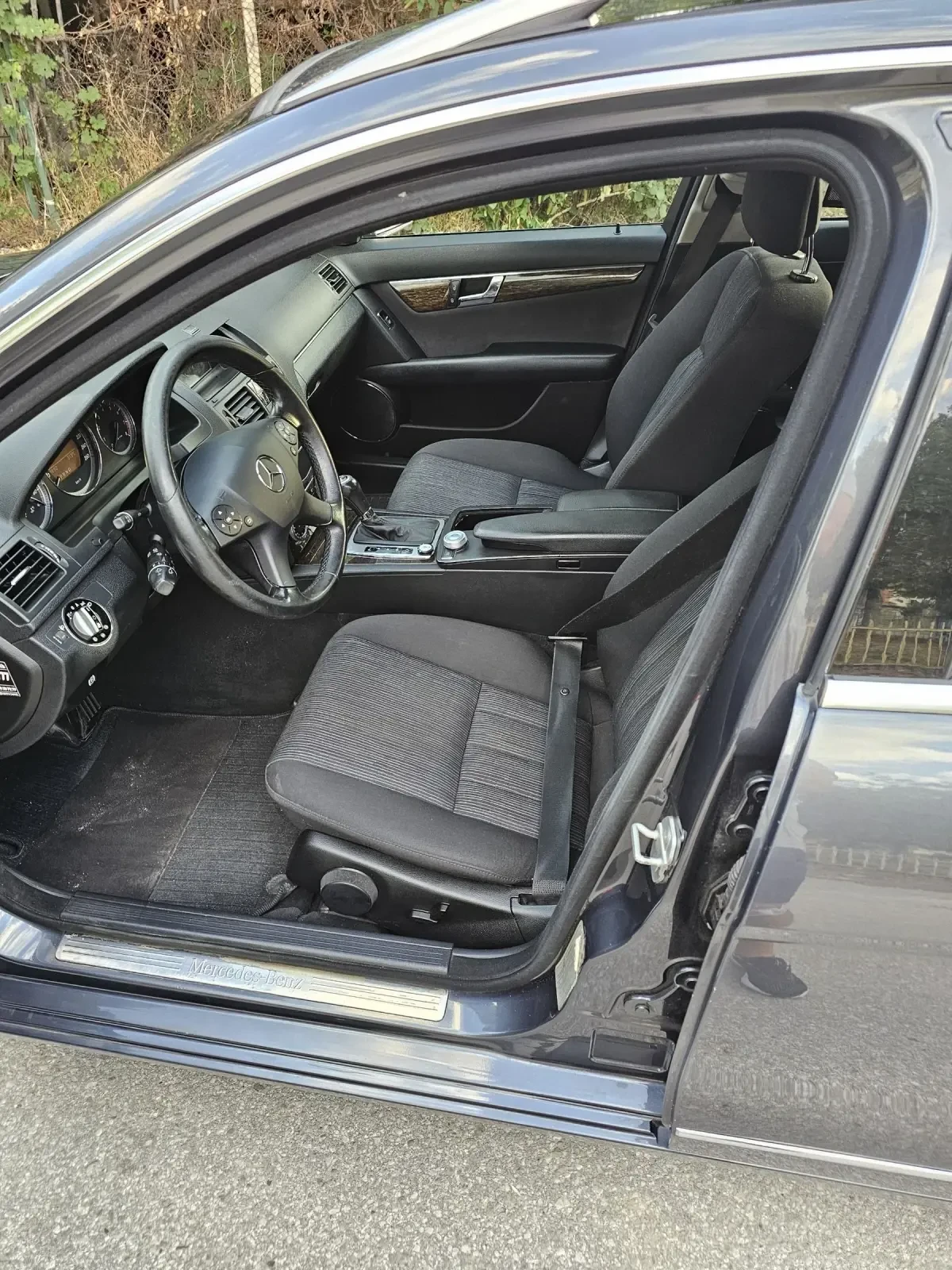Mercedes-Benz C 180 Kompressor/Газ/Автоматик  | Mobile.bg — изображение 6