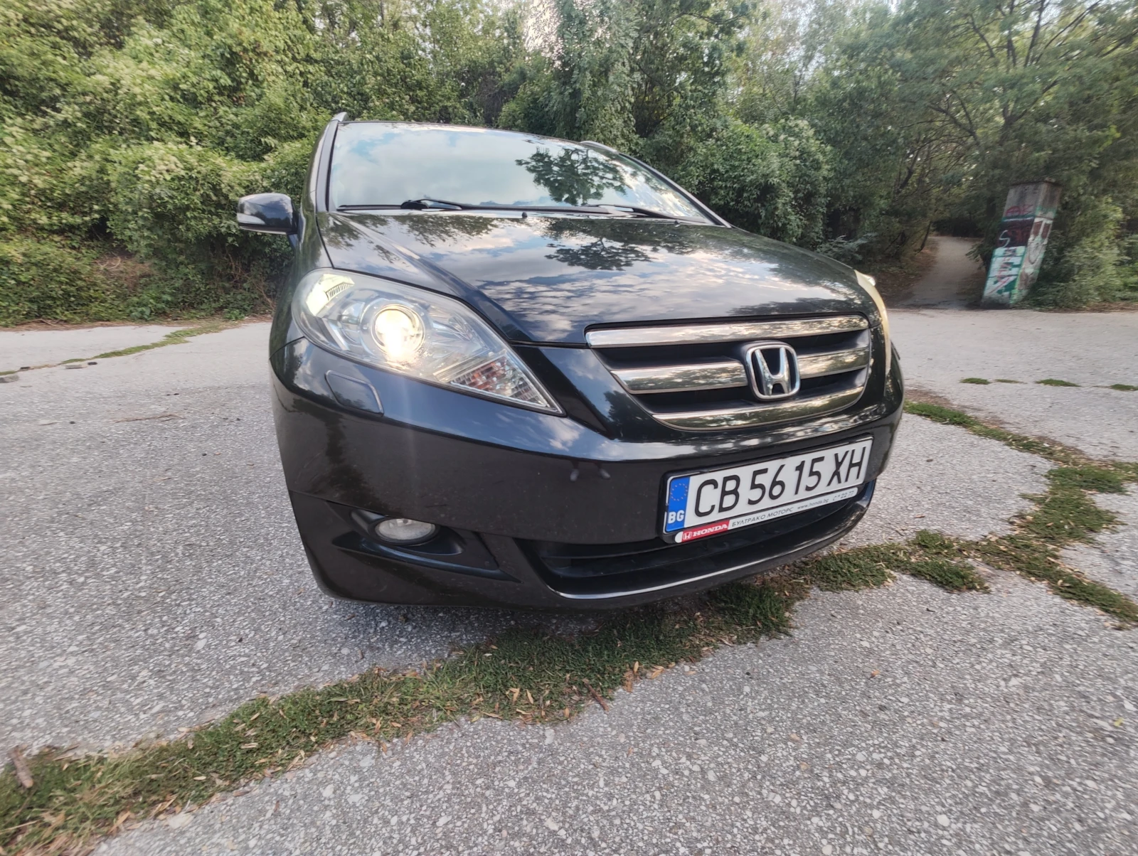 Honda Fr-v  - изображение 2