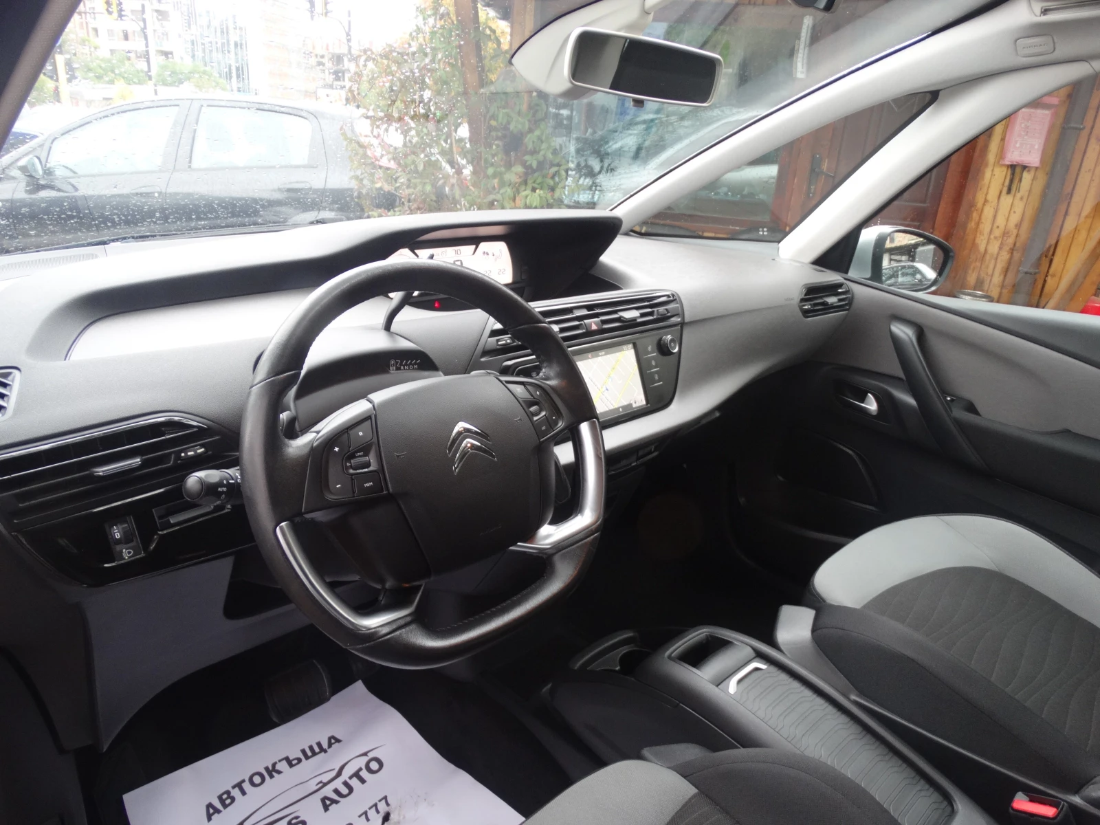 Citroen C4 Picasso 1.6 - 120 k.s. - изображение 9