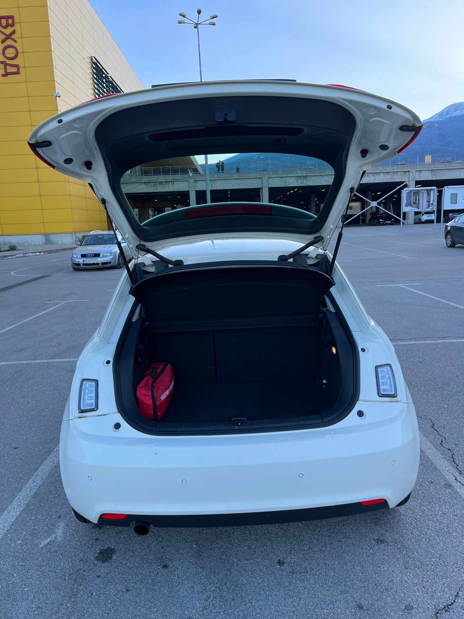 Audi A1 1.6 TDI | Mobile.bg � ����������� 8