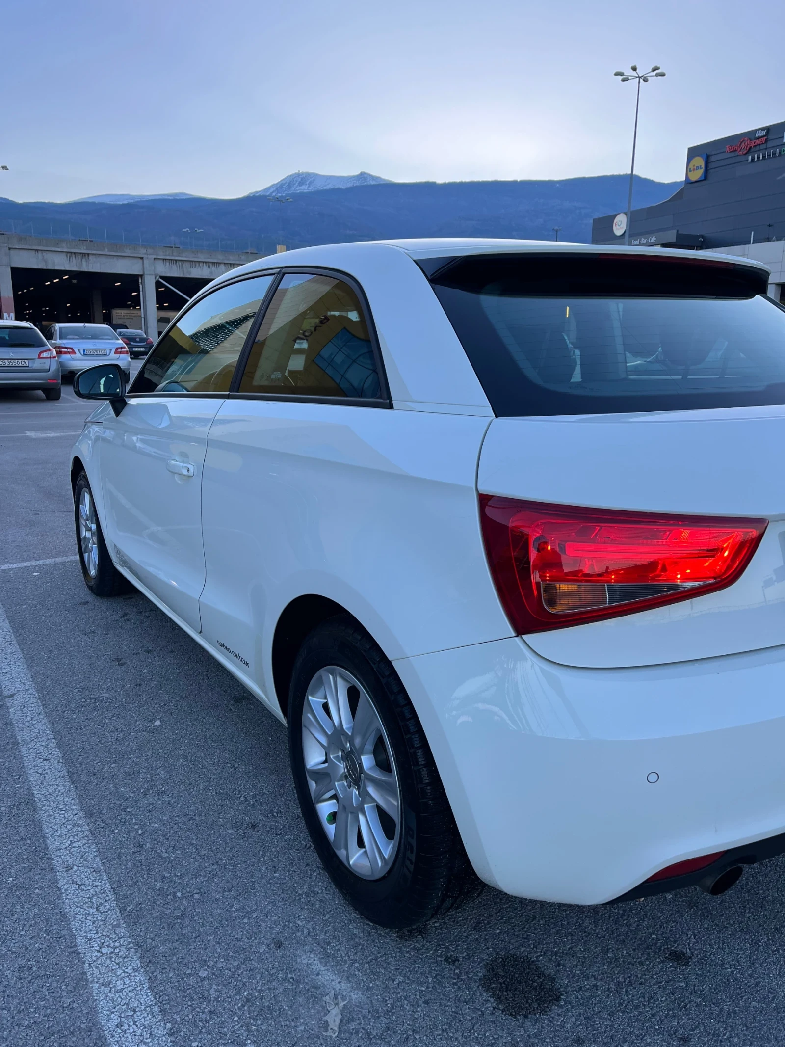 Audi A1 1.6 TDI | Mobile.bg � ����������� 12