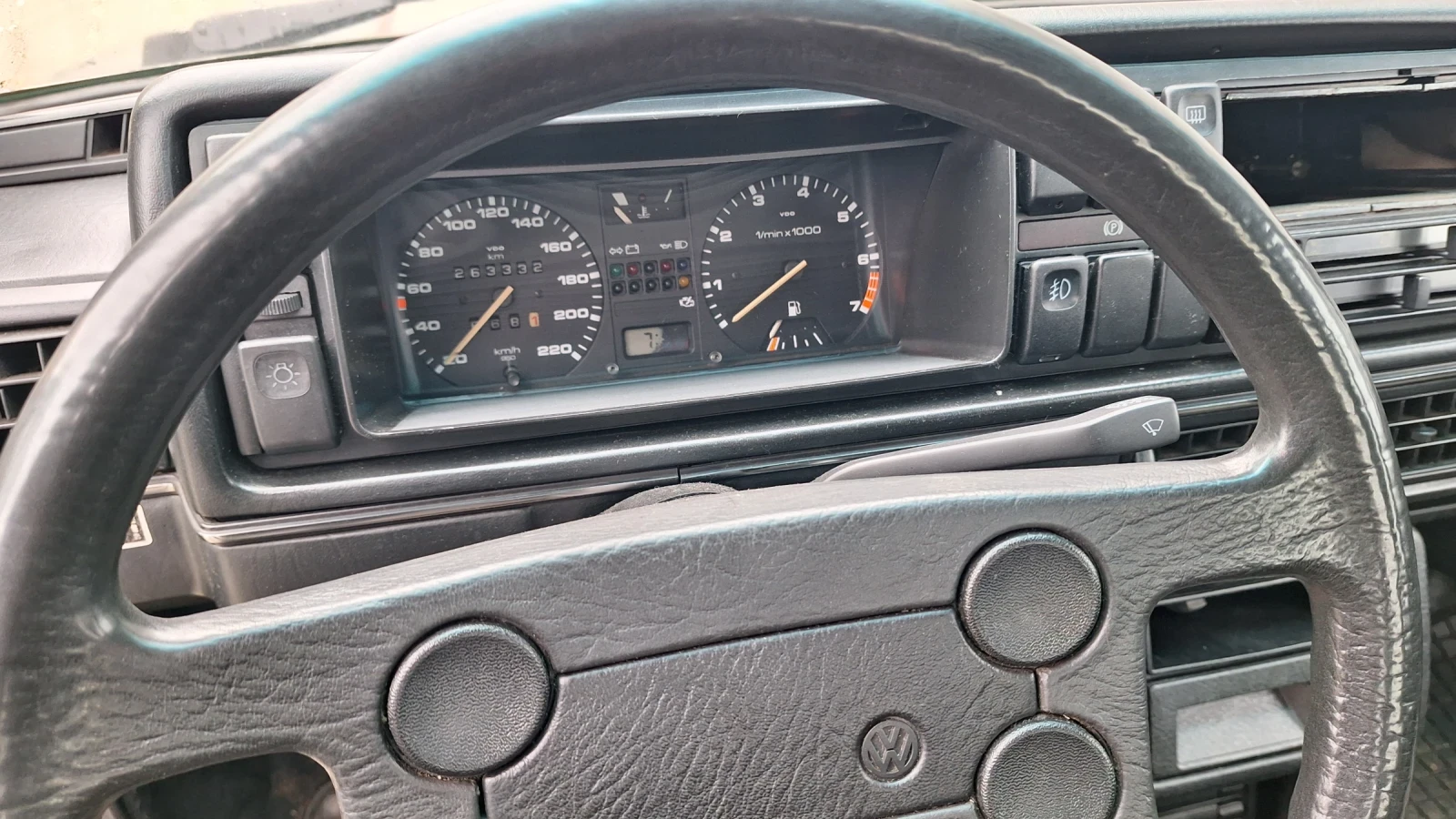 VW Golf 1.8 - изображение 6