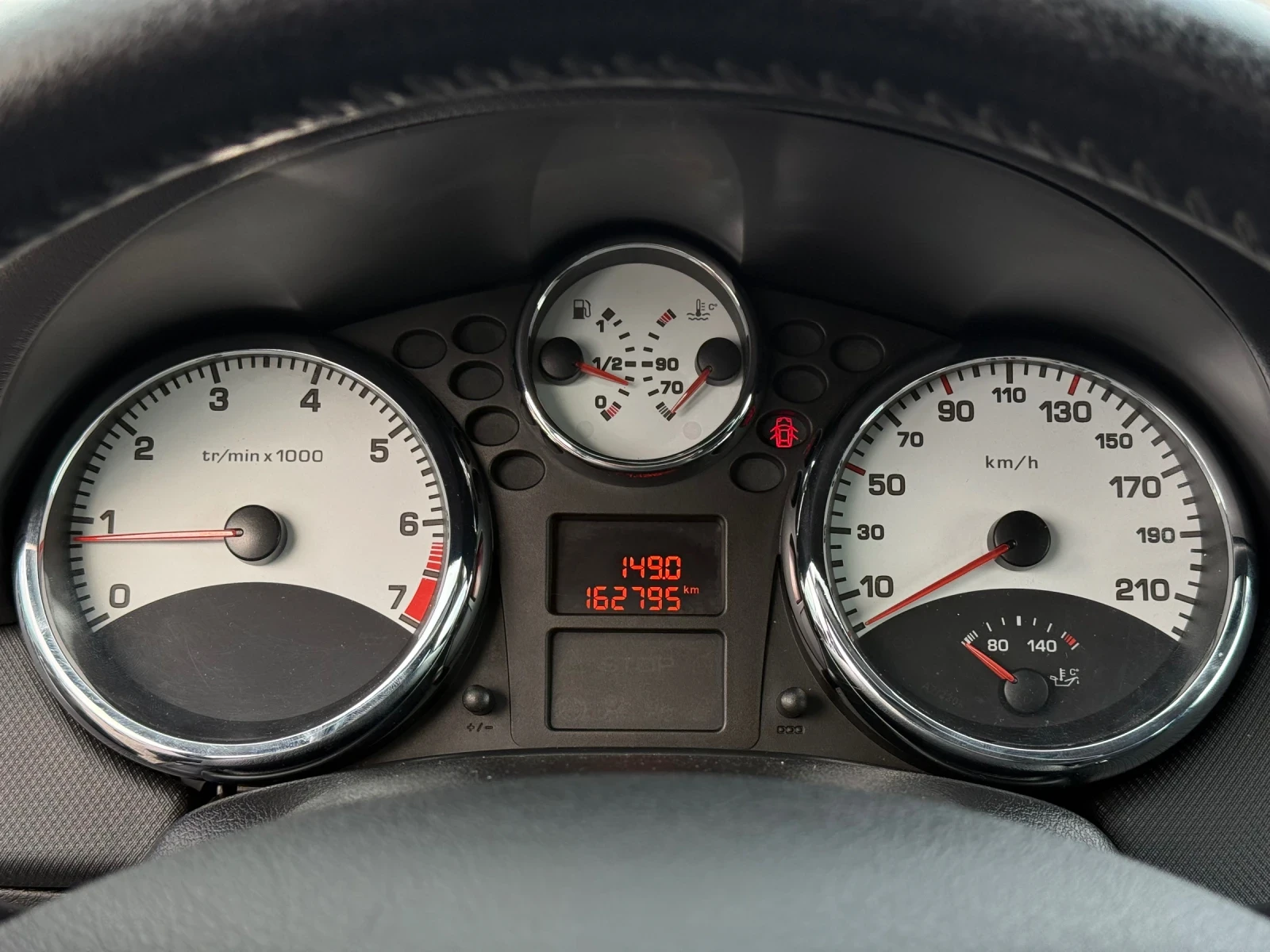 Peugeot 207 1.4i 88�.� * ���* * �����������*  | Mobile.bg � ����������� 16