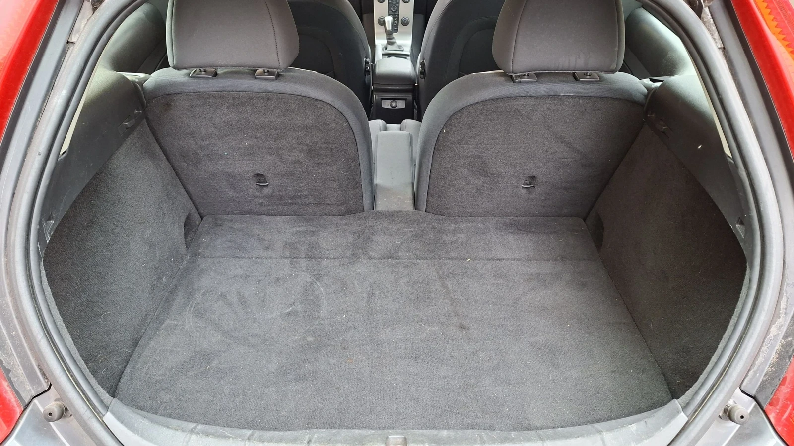 Volvo C30 1.8 I-157000км.РЕАЛНИ!!!, снимка 14 - Автомобили и джипове - 53970975