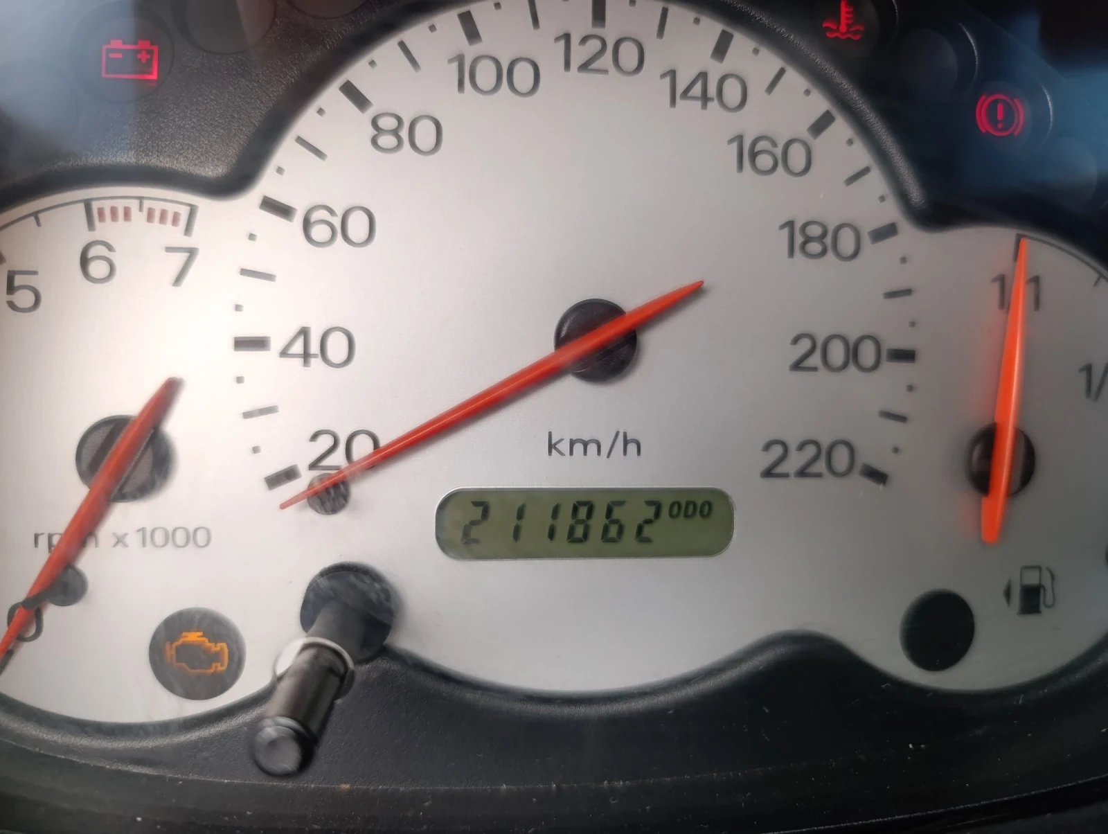 Ford Ka, снимка 5 - Автомобили и джипове - 54090872