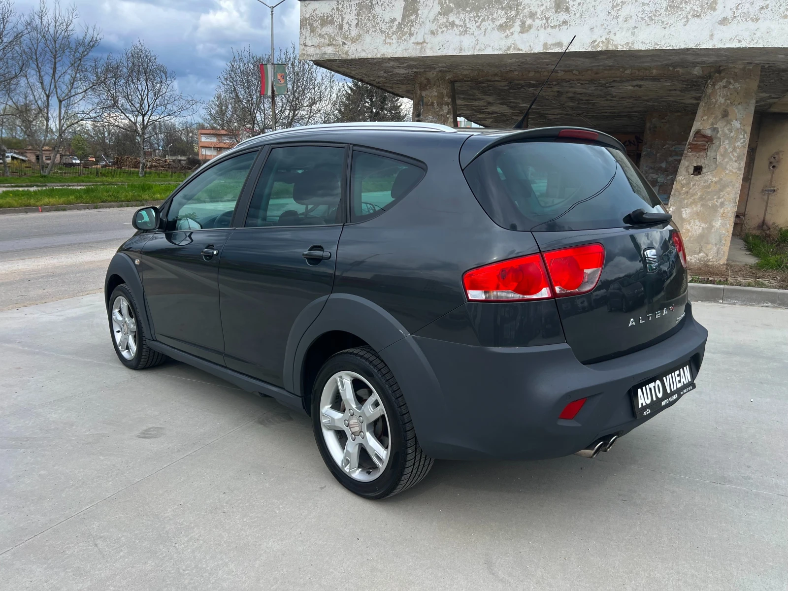 Seat Altea  2.0d-170кс-4х4-FULL екстри, снимка 6 - Автомобили и джипове - 54167293