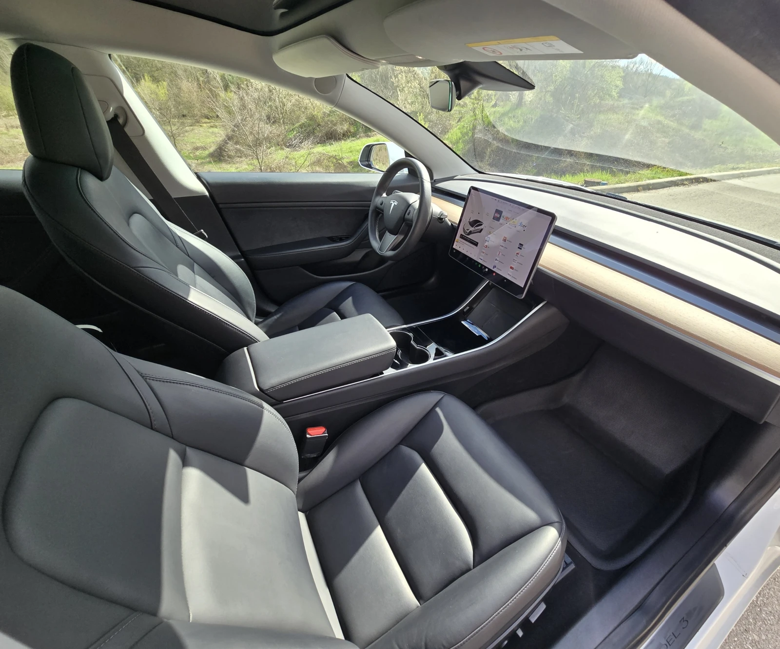 Tesla Model 3 PERFORMANCE AWD 513hp* 82kWh* Гаранция* , снимка 8 - Автомобили и джипове - 54212307