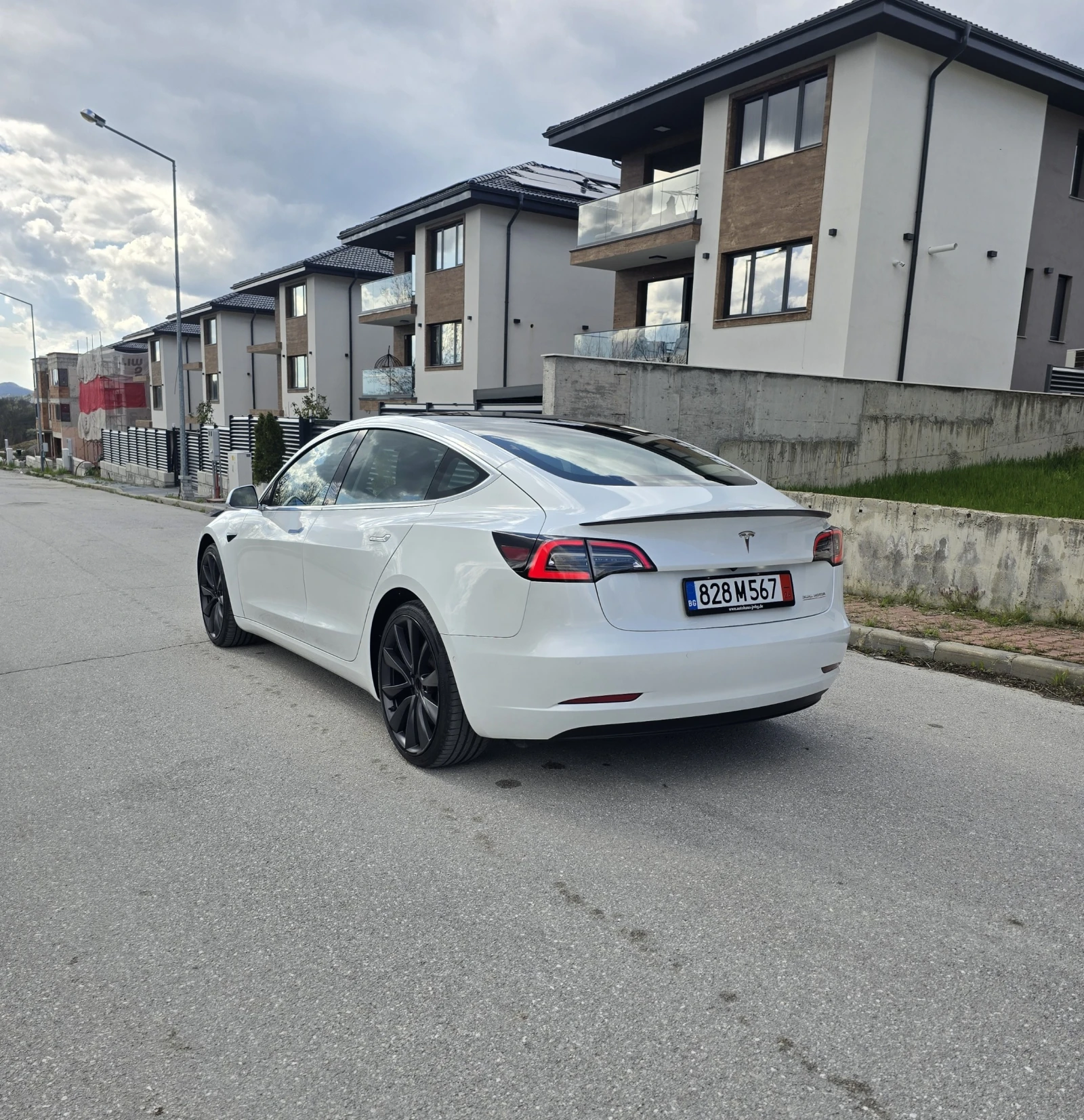 Tesla Model 3 PERFORMANCE AWD 513hp* 82kWh* Гаранция* , снимка 15 - Автомобили и джипове - 54212307