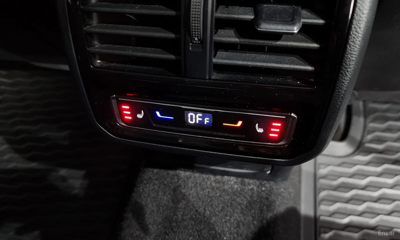 VW Arteon 2.0 TDI Prestige, снимка 14 - Автомобили и джипове - 54303076