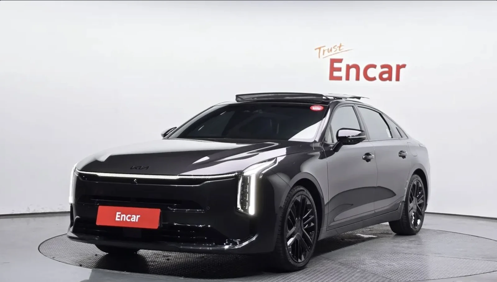 Kia K8 SIGNATURE BLACK / 360 КАМЕРИ / МАСАЖ / ОБДУХ /ПАНО